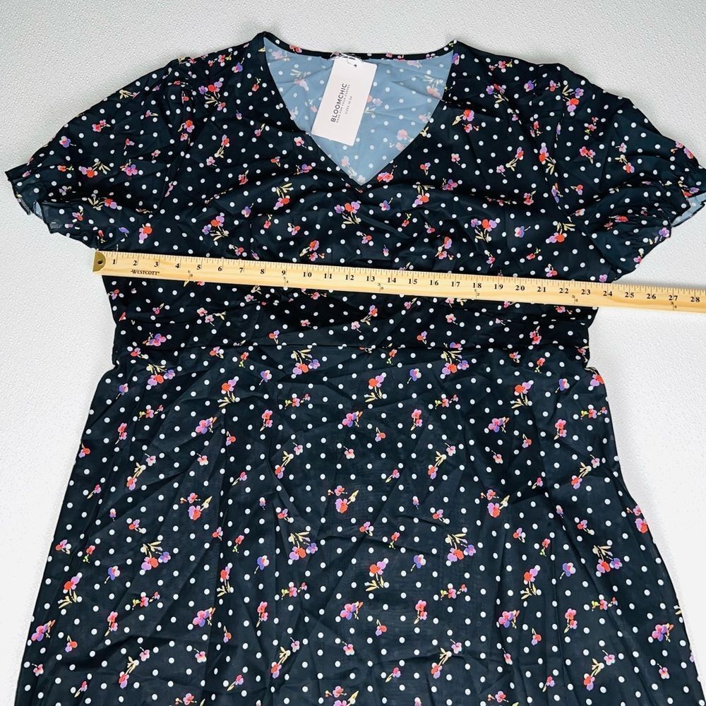 Bloomchic Floral Empire Waist Dress Black Size 22 NWT - Picture 6 of 12
